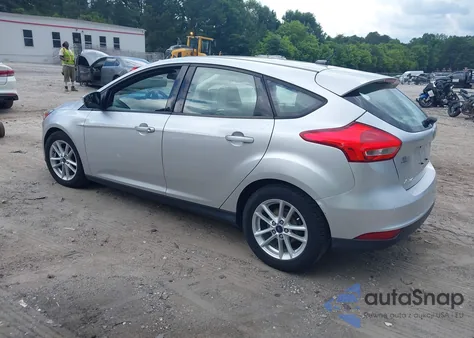 2017 Ford Focus Se z USA, uszkodzony, nr VIN 1FADP3K2XHL225183